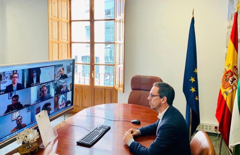 Firmado el convenio del servicio de ayuda a domicilio de Pozoblanco por valor de 1,3 millones de euros