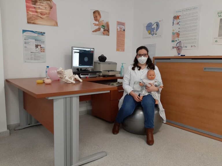 La Unidad de Gestión Clínica de Pozoblanco inicia la formación en Educación Maternal en formato on-line