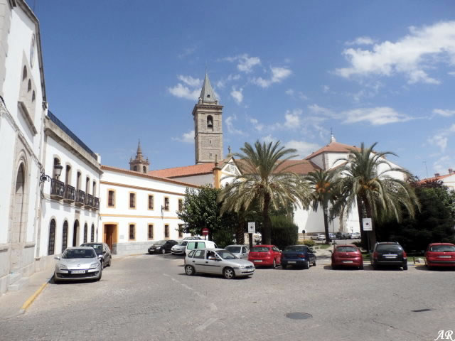 Pozoblanco baja de los 2.000 casos de tasa acumulada y descienden los contagios en la comarca