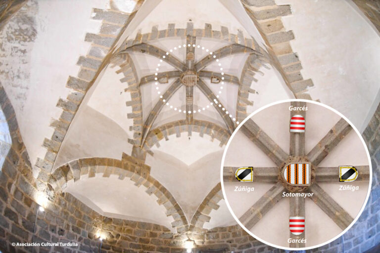 El escudo que aporta nuevos datos del Castillo de Belalcázar