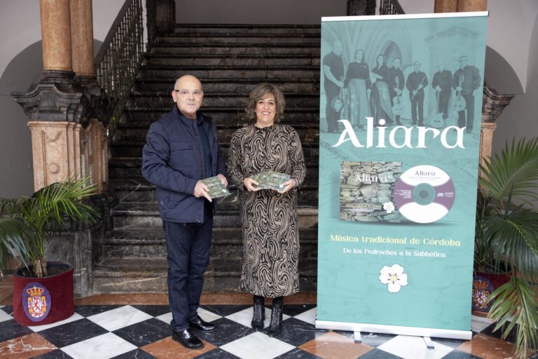 La Diputación respalda la edición del nuevo disco del grupo Folk Aliaria, ‘De los Pedroches a la Subbética’