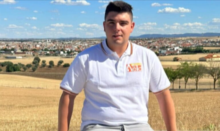 Juan Pablo García, en el campeonato europeo e internacional de tirachinas de Italia