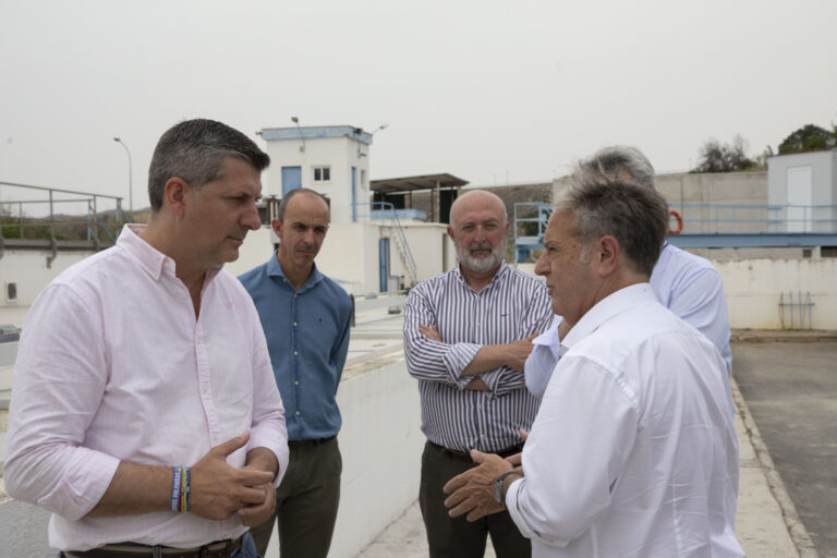 Salvador Fuentes realiza una visita a la ETAP de Sierra Boyera para supervisar las actuaciones realizadas