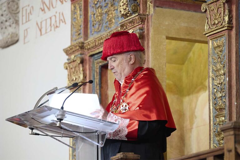 El director de la RAE, Santiago Muñoz Machado, investido doctor «honoris causa» por la Universidad de Alcalá Santiago Muñoz honoris causa