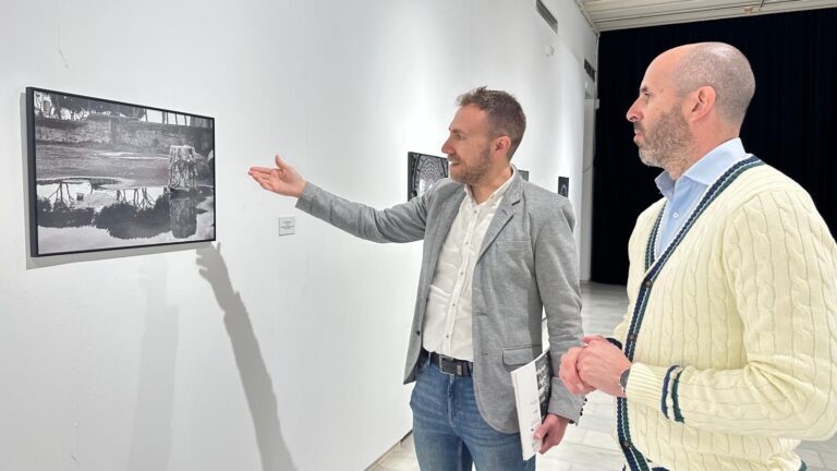El Teatro Cómico Principal inaugura la exposición fotográfica de Miguel Coleto Vizuete
