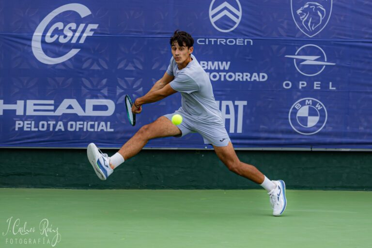 Alejandro López Escribano cierra la temporada sumando un nuevo punto ATP en el ITF M15 de Ceuta