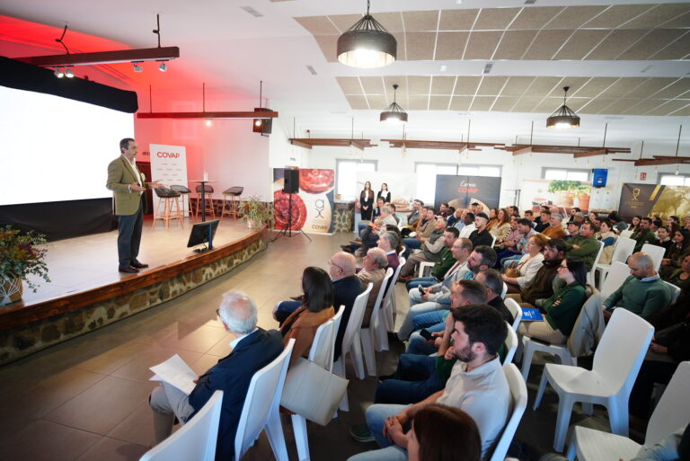 COVAP convoca a 200 jóvenes para incentivar el relevo generacional en el campo COVAP convoca a 200 jóvenes para incentivar el relevo generacional en el campo
