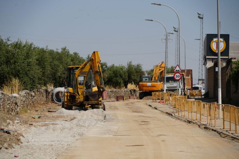 El alcalde de Pozoblanco anuncia el proyecto de la Circunvalación Este con carril bici, nuevos acerados y zonas verdes