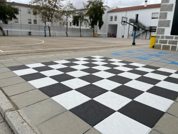 El Ayuntamiento de Pozoblanco y la Diputación de Córdoba invertirán 48.300 euros en mejoras en los colegios Ginés, Virgen de Luna y Cano Damián