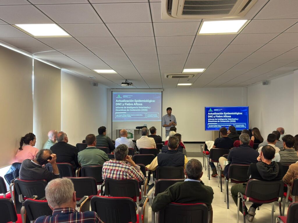 Más de 200 ganaderos y profesionales de distintos ámbitos participan en las Jornadas Técnicas de la Feria Agroganadera