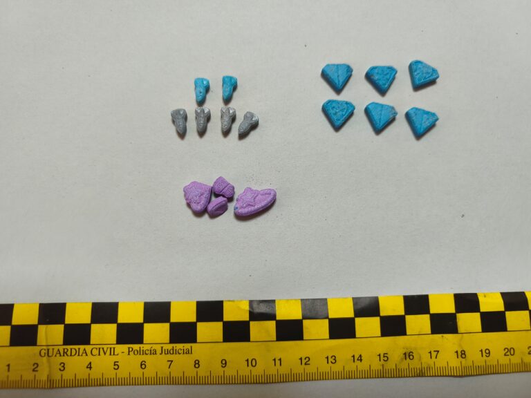 La Guardia Civil investiga a una persona por tráfico de drogas en Villanueva de Córdoba La Guardia Civil investiga a una persona por tráfico de drogas en Villanueva de Córdoba
