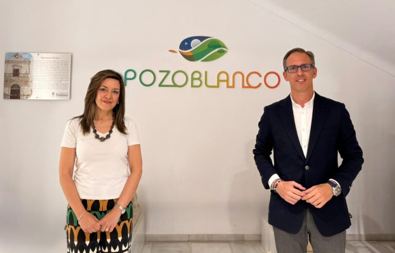Pozoblanco recibe de la Junta de Andalucía el Premio Educaciudad por su compromiso con la educación Pozoblanco recibe de la Junta de Andalucía el Premio Educaciudad por su compromiso con la educación