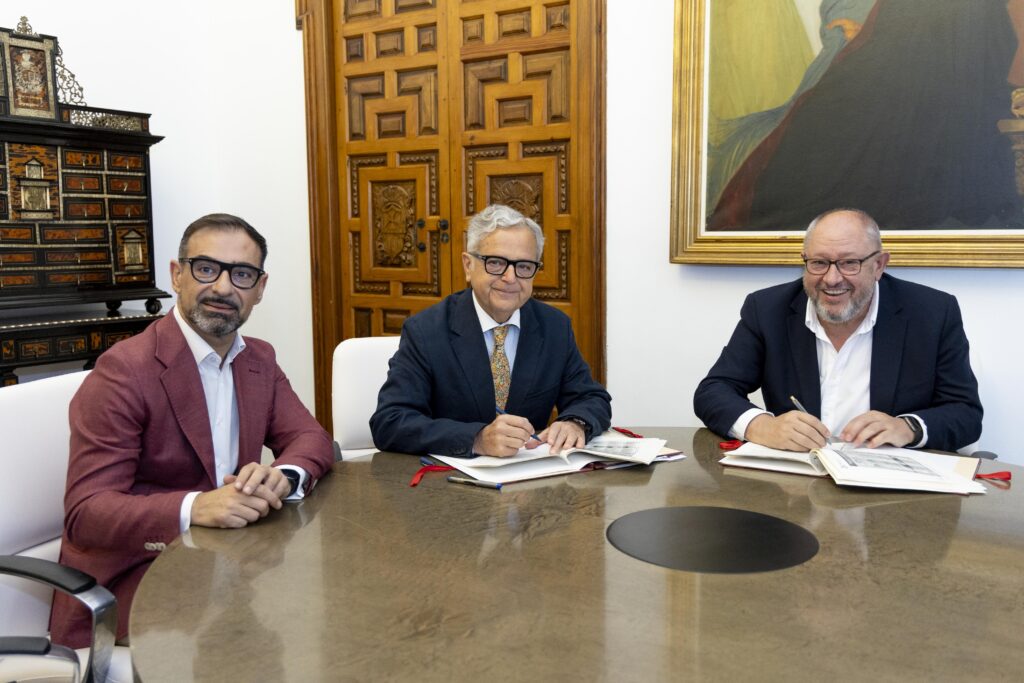 La Diputación de Córdoba y la UCO suman esfuerzos en la lucha contra el avispón asiático