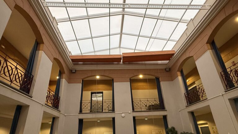 El Ayuntamiento de Pozoblanco renueva las cubiertas de policarbonato del Conservatorio Profesional de Música “Marcos Redondo”